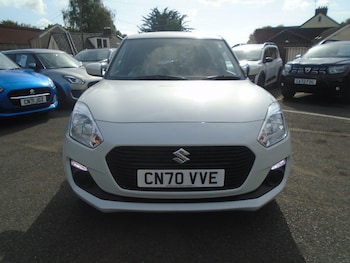 Used Suzuki Swift 2020 for sale - 76100985: Photo