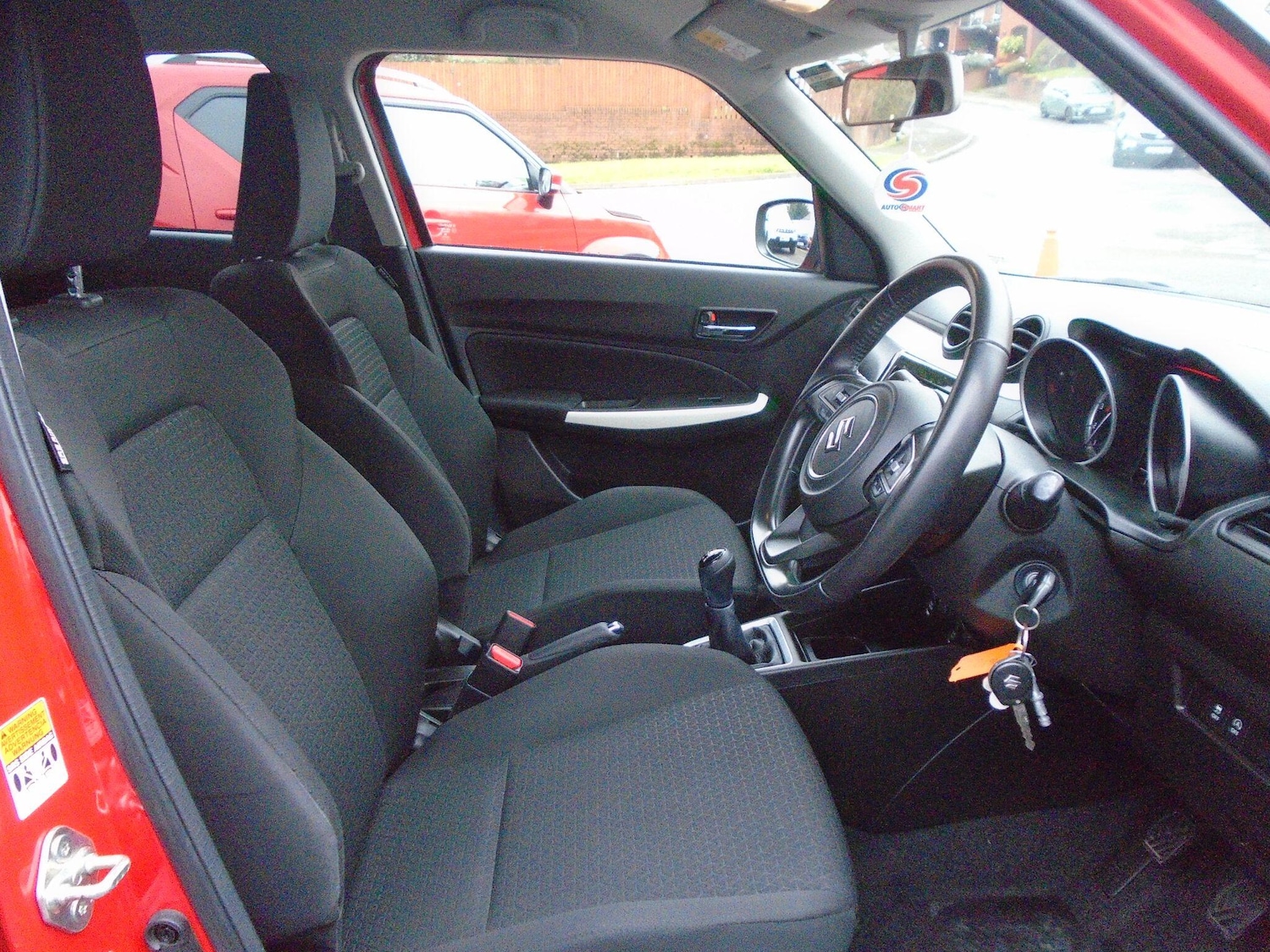 Used Suzuki Swift 2021 for sale - 77330881: Photo 15