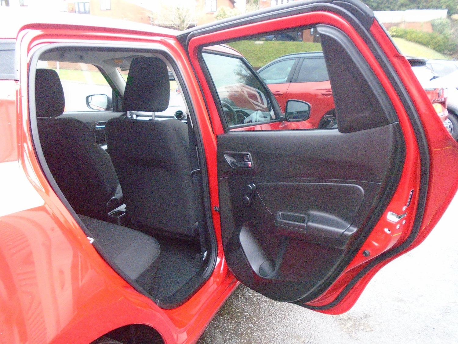 Used Suzuki Swift 2021 for sale - 77330881: Photo 17