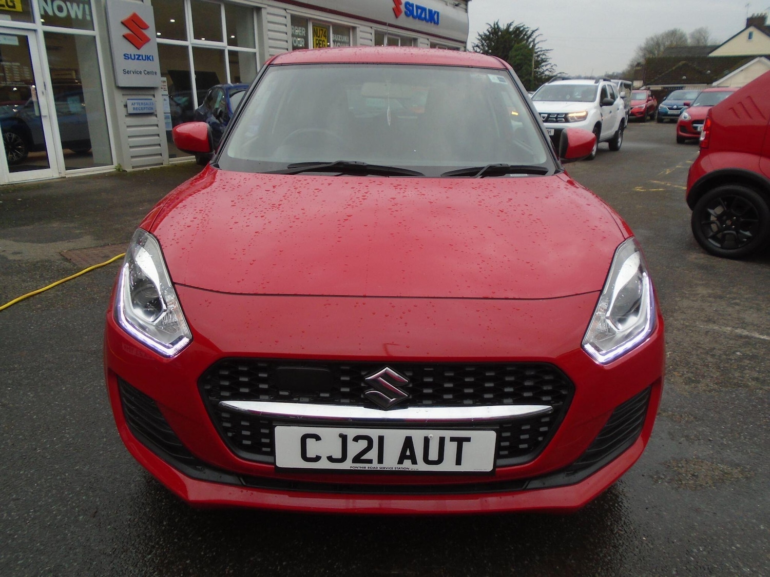 Used Suzuki Swift 2021 for sale - 77330881: Photo 2