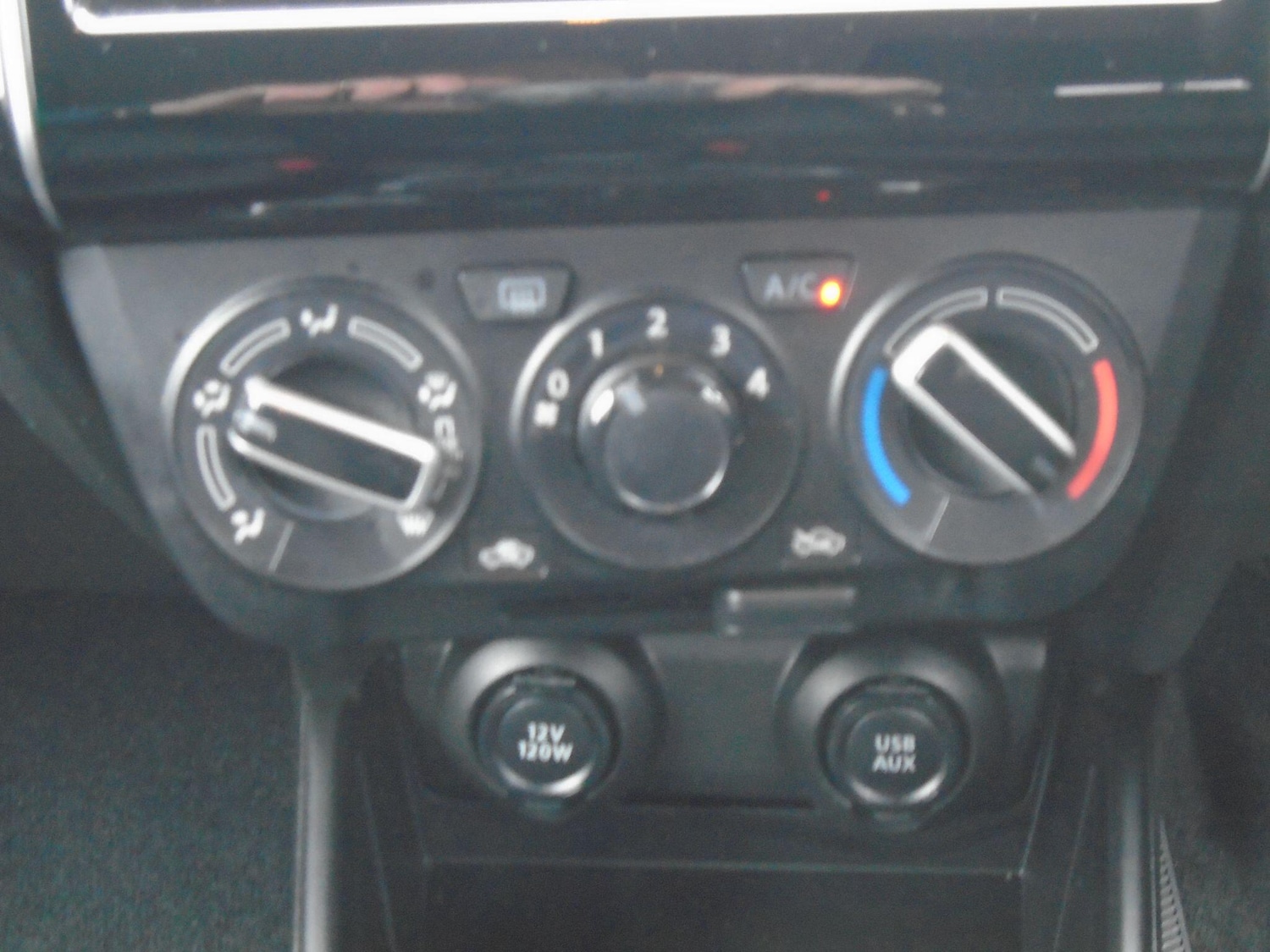 Used Suzuki Swift 2021 for sale - 77330881: Photo 32