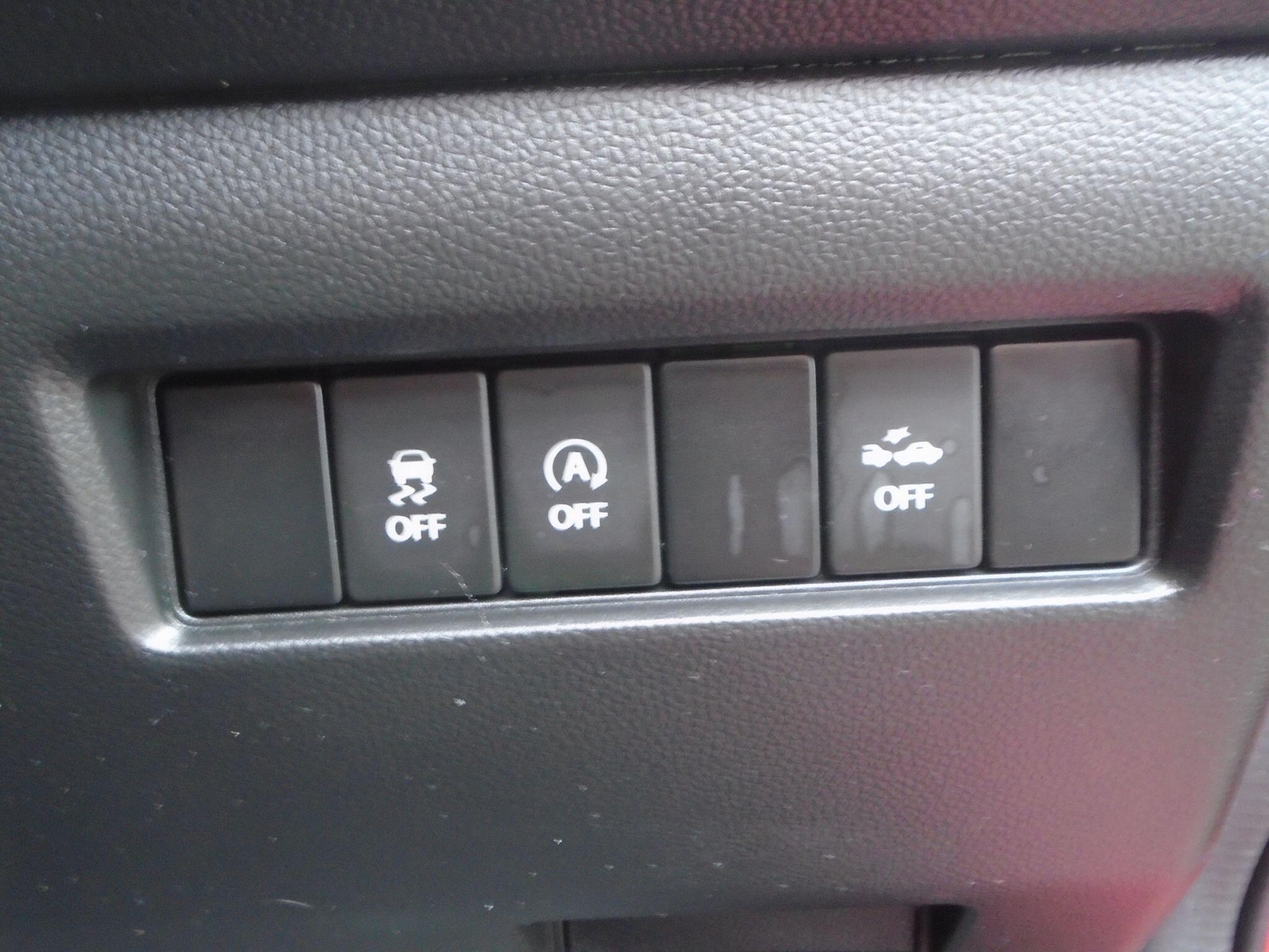 Used Suzuki Swift 2021 for sale - 77330881: Photo 34