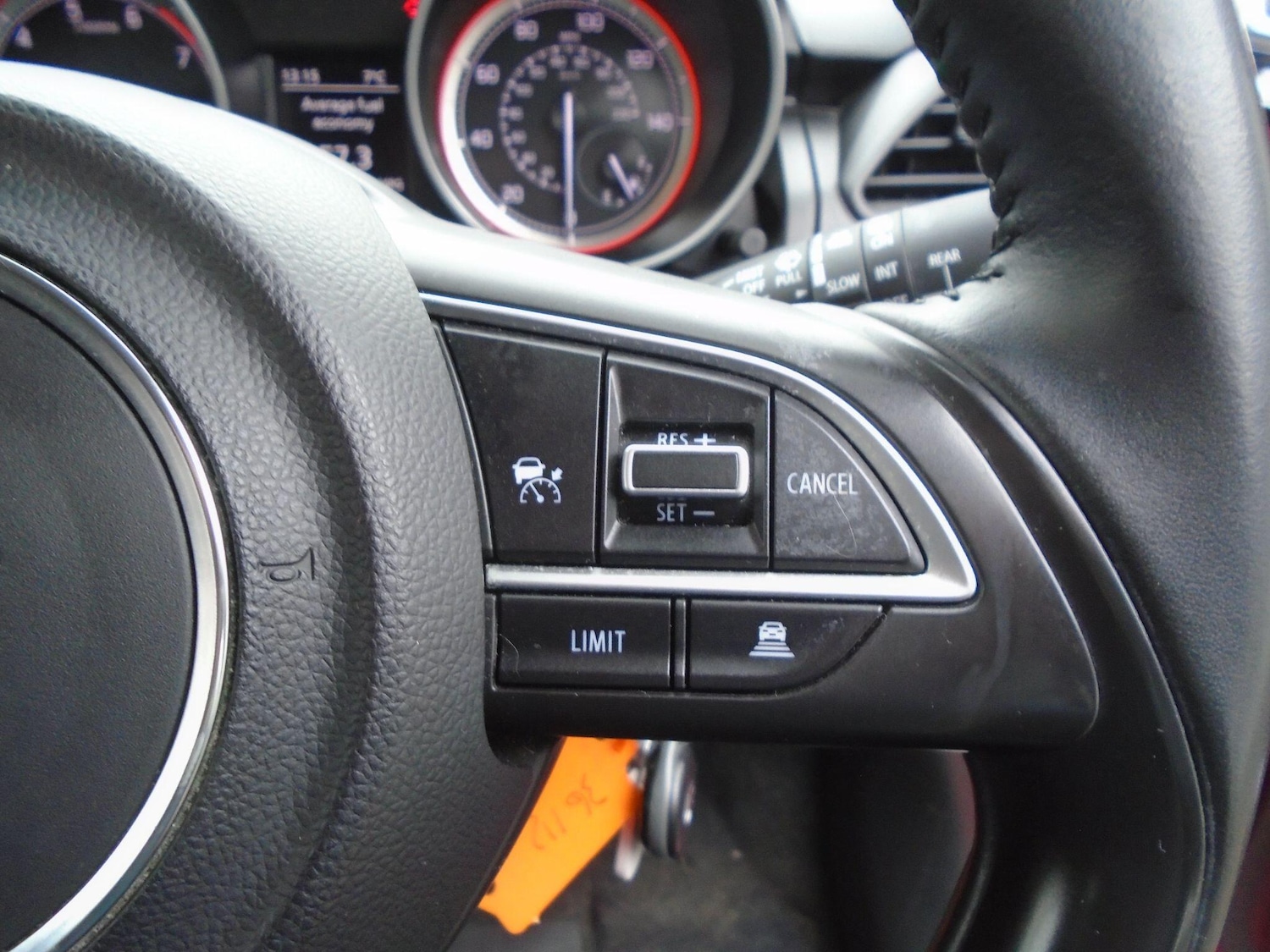 Used Suzuki Swift 2021 for sale - 77330881: Photo 37