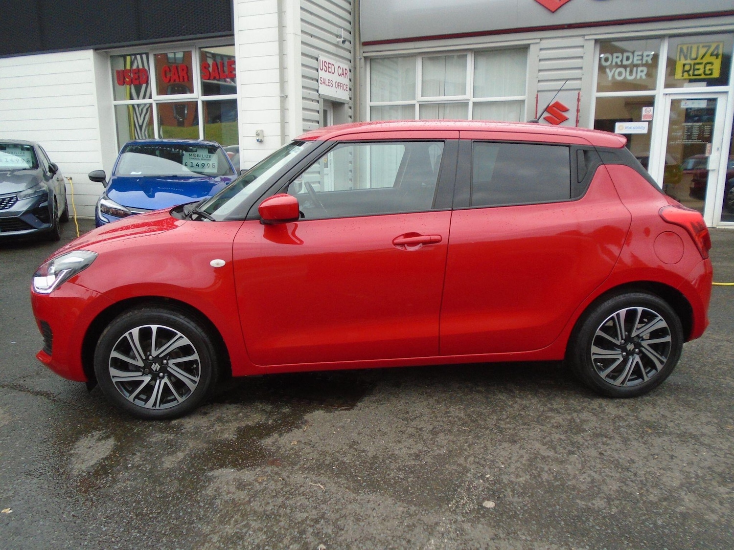 Used Suzuki Swift 2021 for sale - 77330881: Photo 4