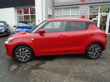 Used Suzuki Swift 2021 for sale - 77330881: Photo