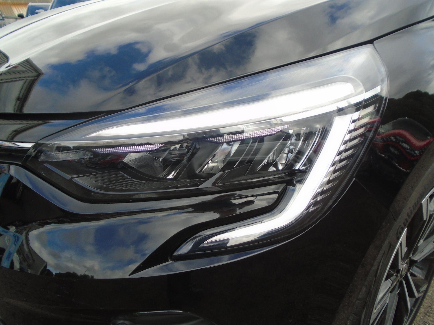 Used Renault Clio 2023 for sale - 76644964: Photo 8