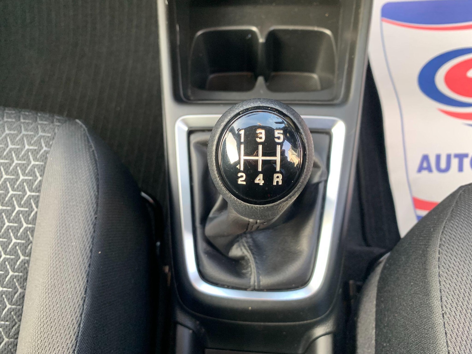 Used Suzuki Swift 2023 for sale - 76926832: Photo 11