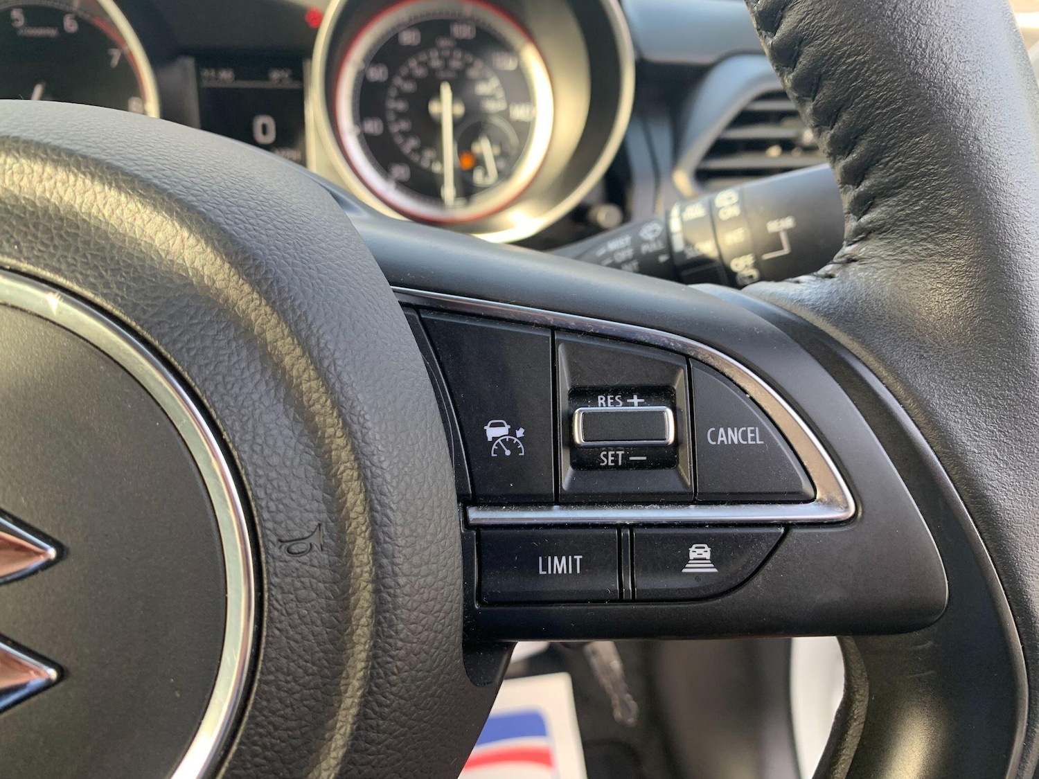 Used Suzuki Swift 2023 for sale - 76926832: Photo 16