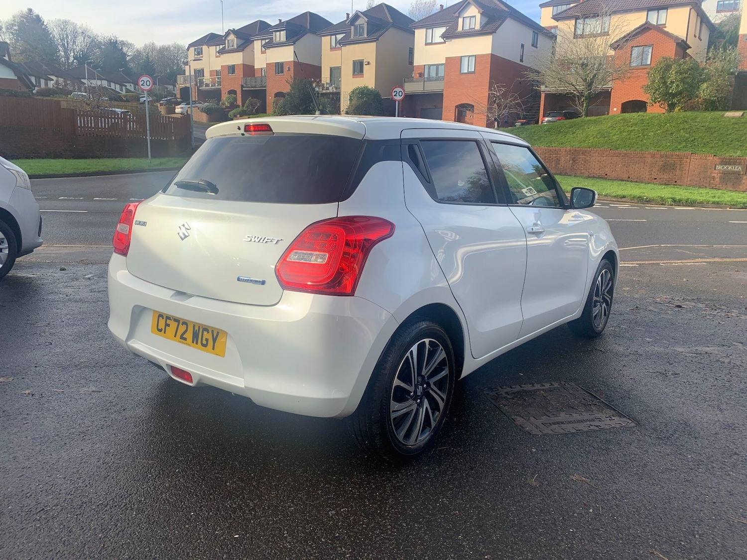 Used Suzuki Swift 2023 for sale - 76926832: Photo 8