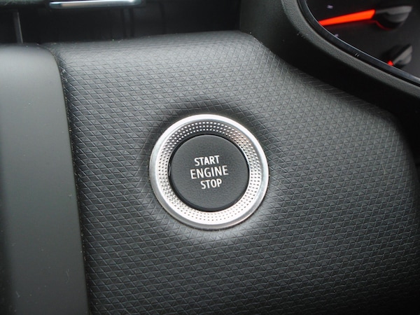 Used Renault Clio 2022 for sale - 76327136: Photo 43