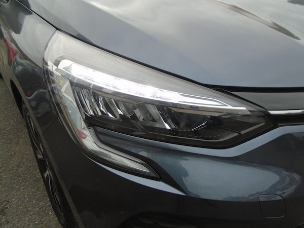 Used Renault Clio 2022 for sale - 76327136: Photo 5