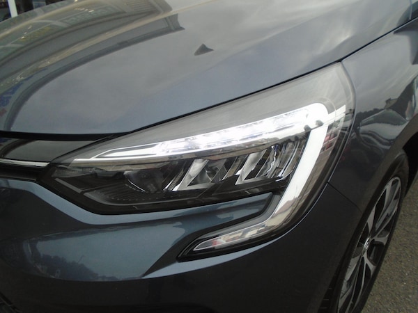 Used Renault Clio 2022 for sale - 76327136: Photo 6