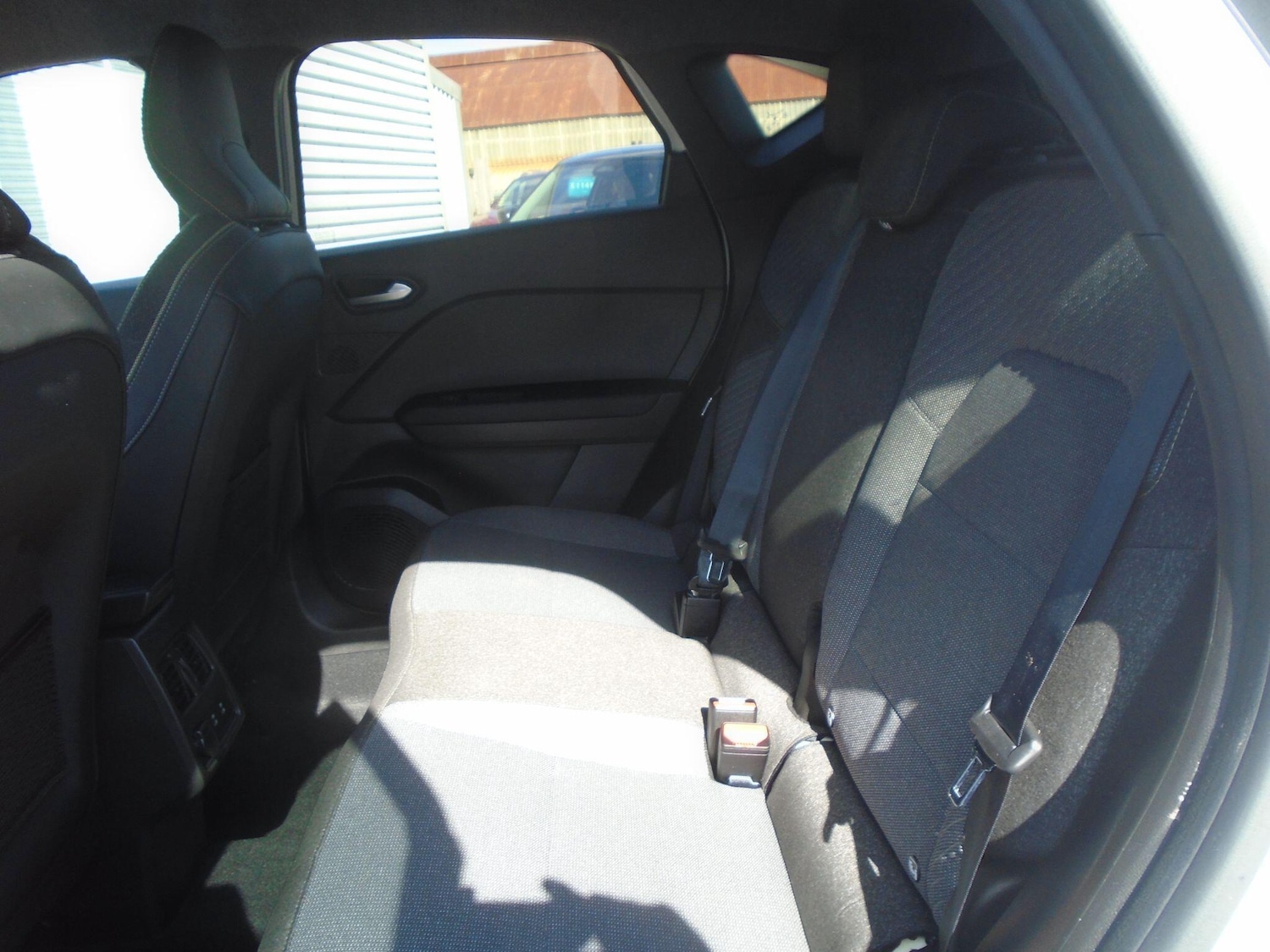 Used Renault Captur 2024 for sale - 76137602: Photo 31