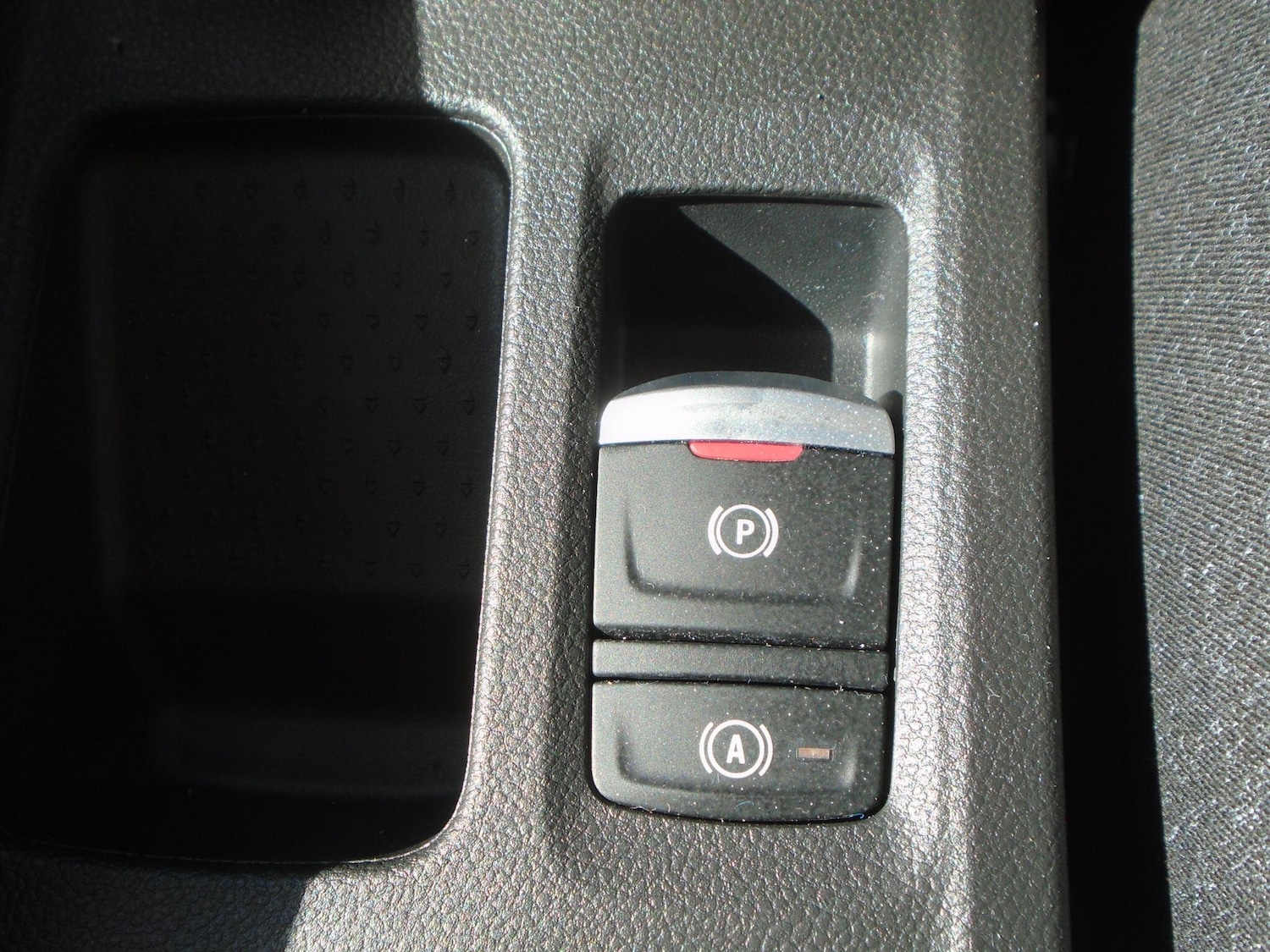 Used Renault Captur 2024 for sale - 76137602: Photo 45