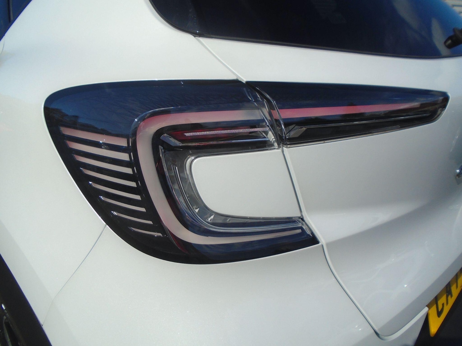 Used Renault Captur 2024 for sale - 76137602: Photo 8