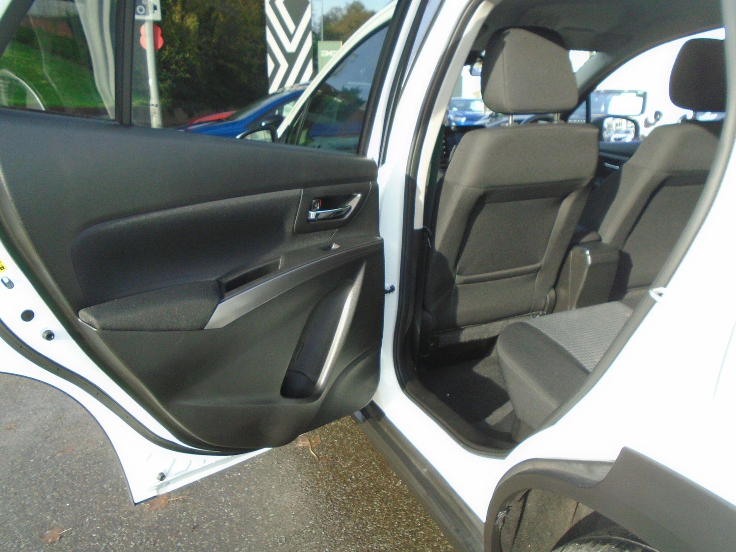 Used Suzuki SX4 S-Cross 2024 for sale - 76585473: Photo 31