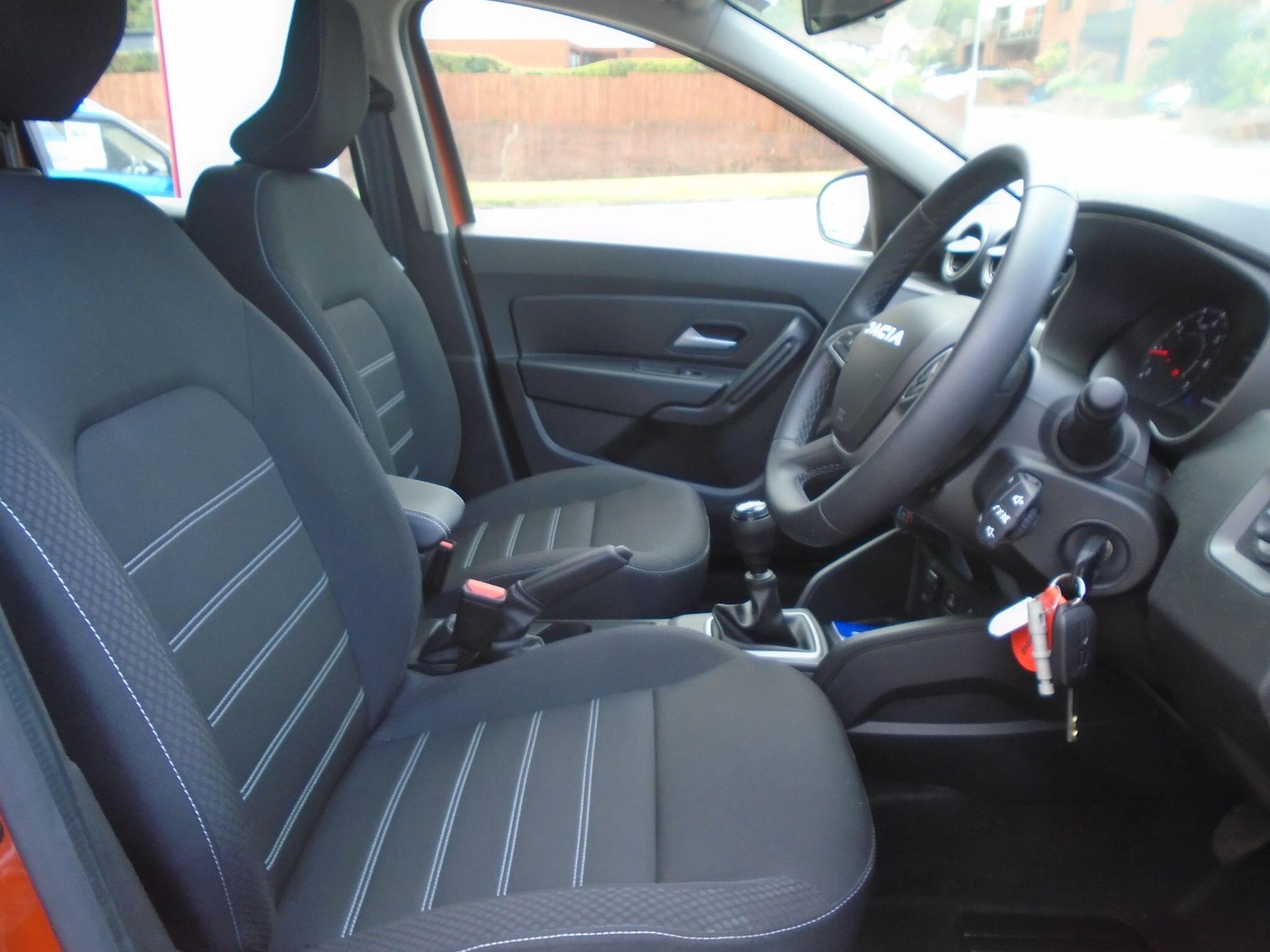 Used Dacia Duster 2023 for sale - 76388688: Photo 23