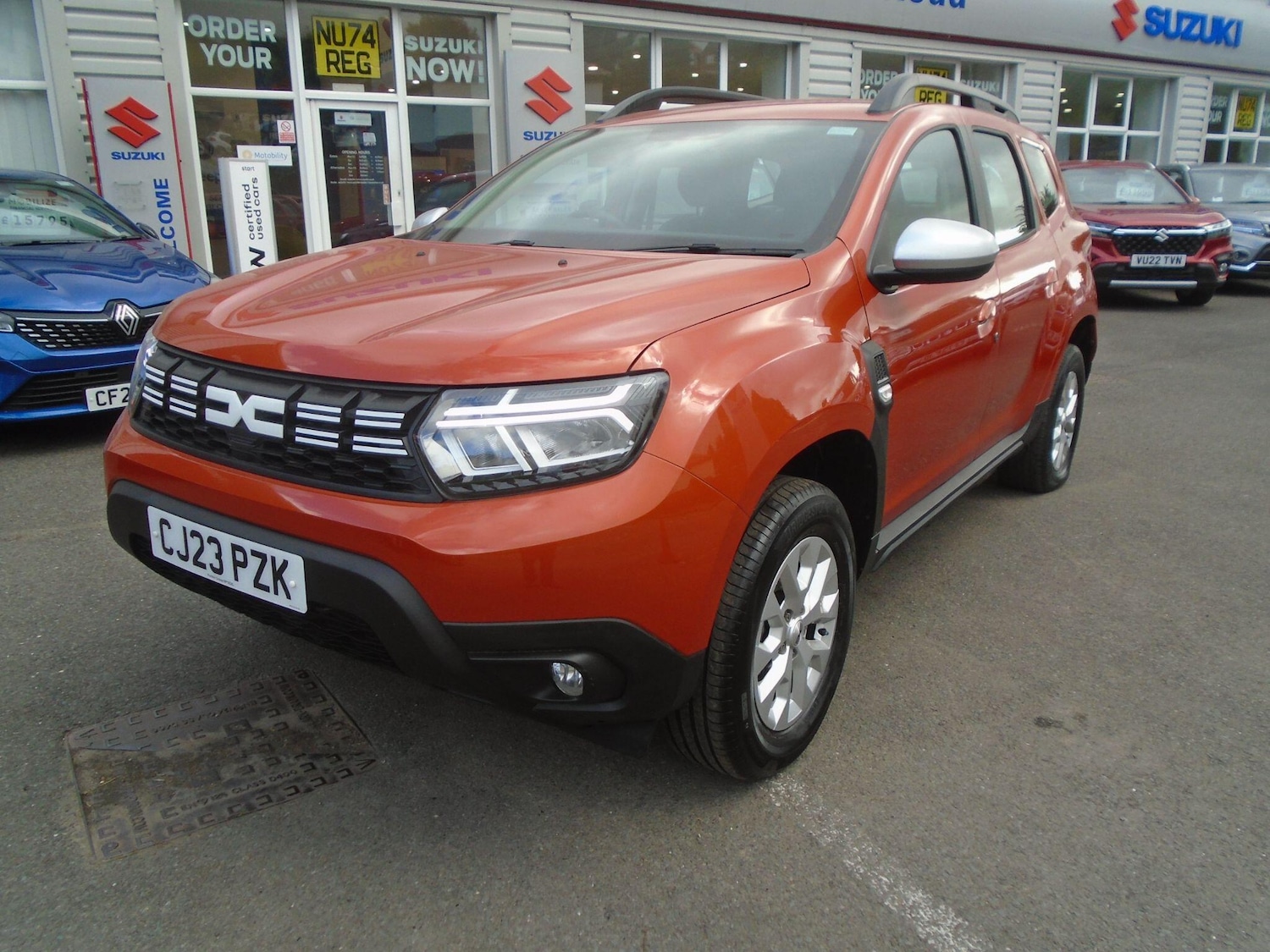 Used Dacia Duster 2023 for sale - 76388688: Photo 3