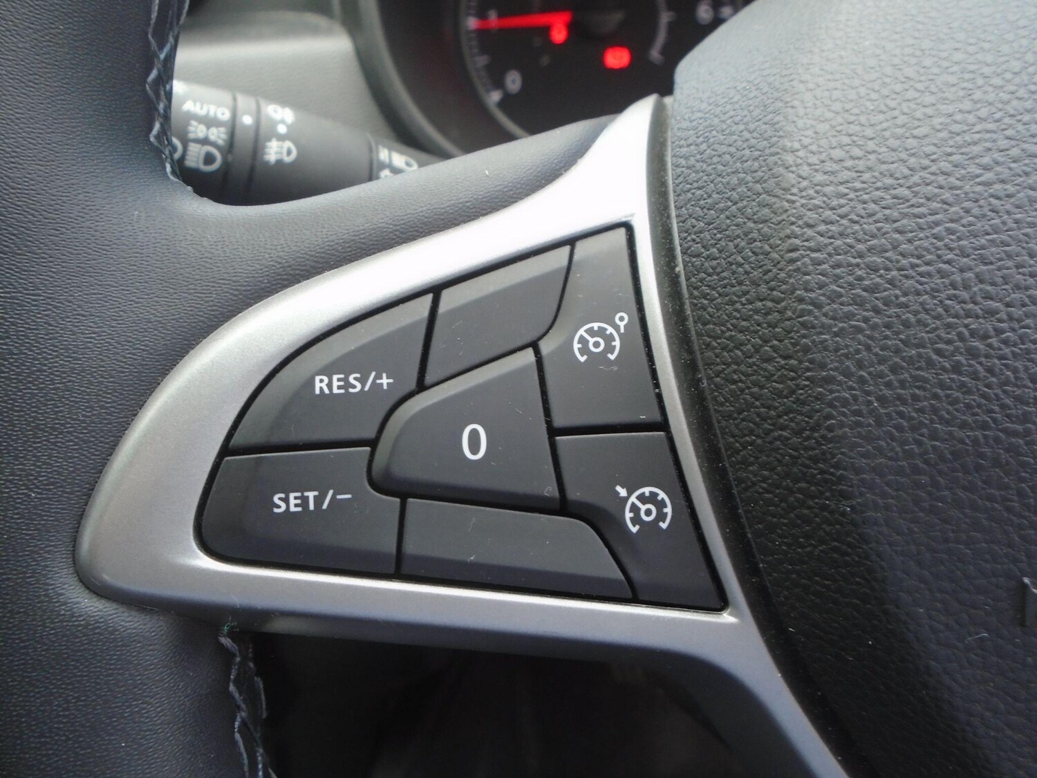 Used Dacia Duster 2023 for sale - 76388688: Photo 46