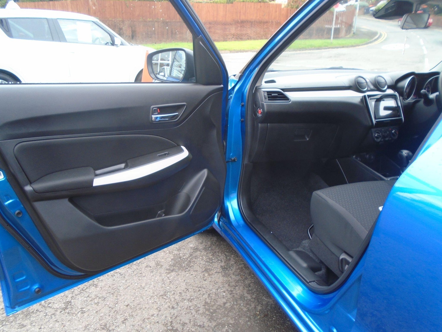 Used Suzuki Swift for sale - 76997717: Photo 25