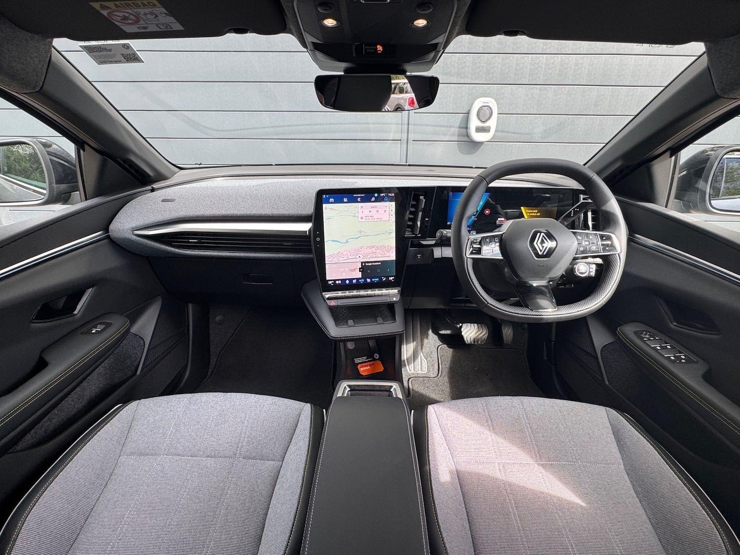 Used Renault Megane E Tech 2024 for sale - 76645098: Photo 20