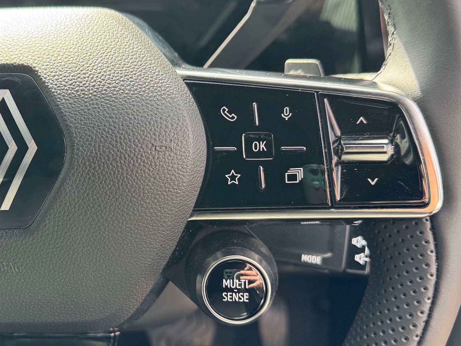 Used Renault Megane E Tech 2024 for sale - 76645098: Photo 28