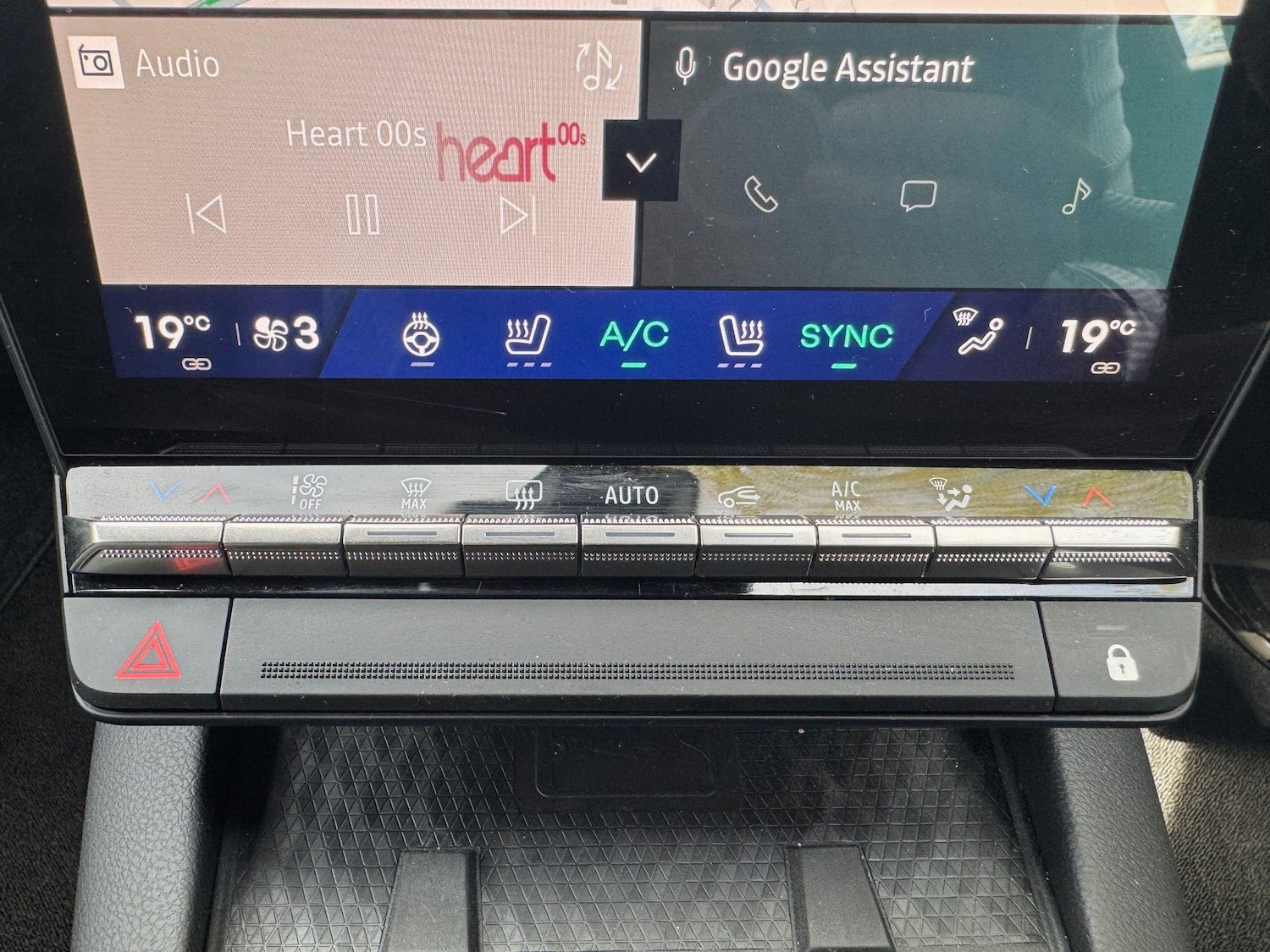 Used Renault Megane E Tech 2024 for sale - 76645098: Photo 31