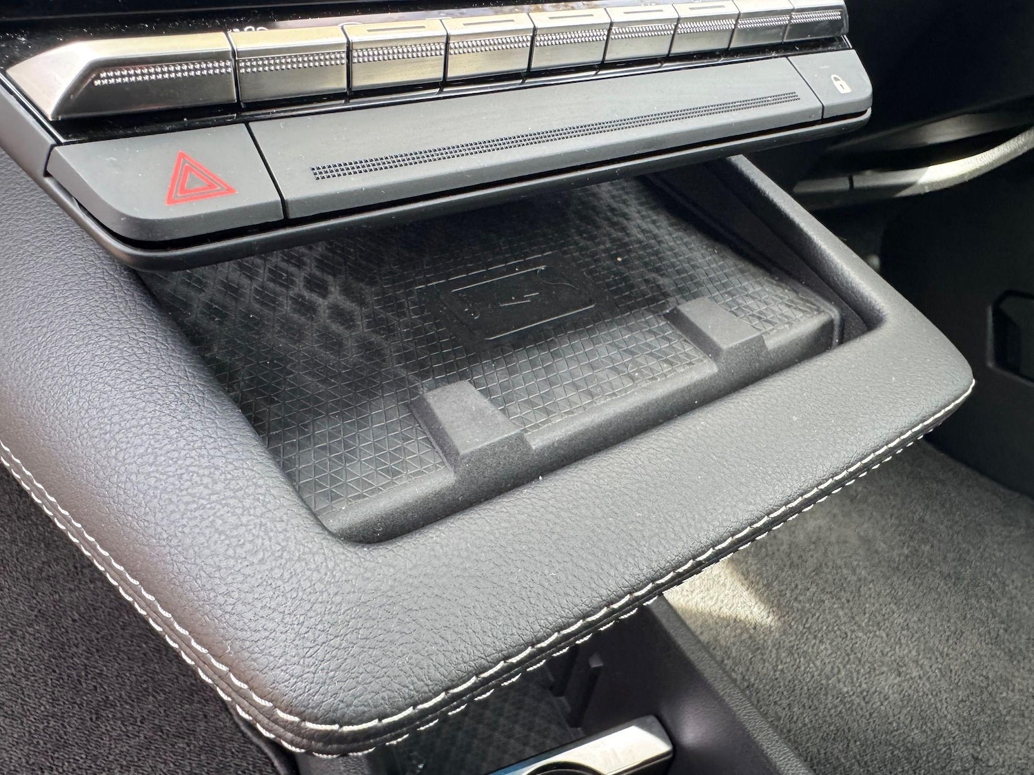 Used Renault Megane E Tech 2024 for sale - 76645098: Photo 33