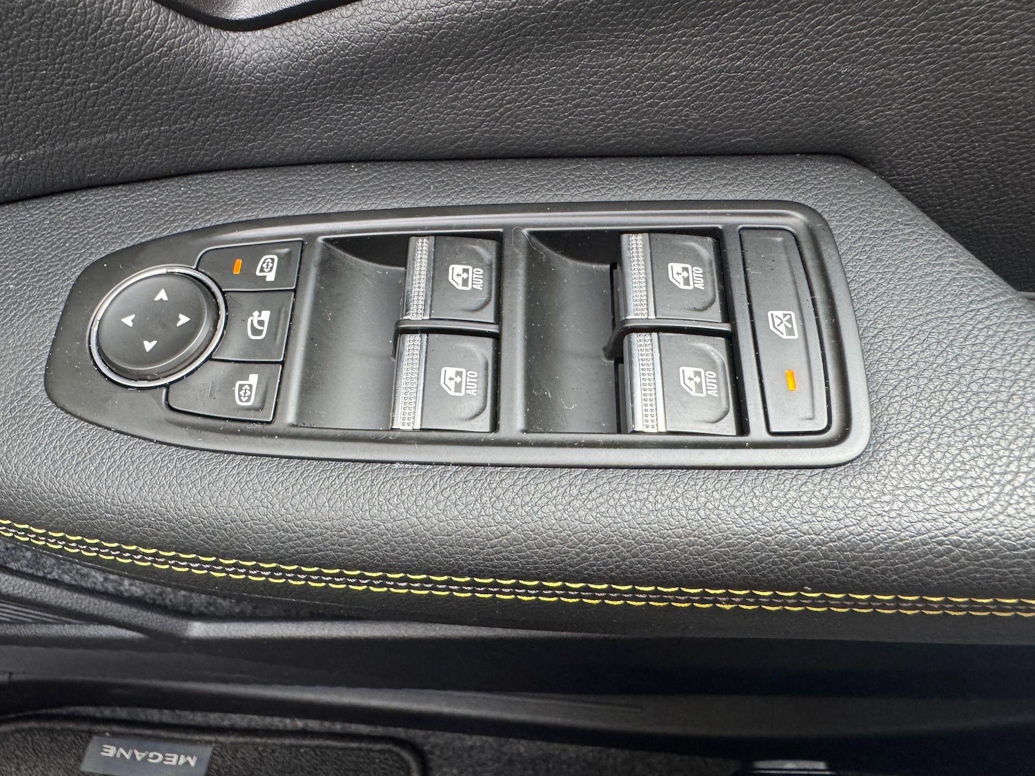 Used Renault Megane E Tech 2024 for sale - 76645098: Photo 37