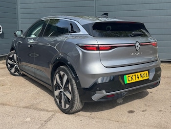 Used Renault Megane E Tech 2024 for sale - 76645098: Photo