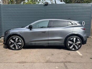 Used Renault Megane E Tech 2024 for sale - 76645098: Photo