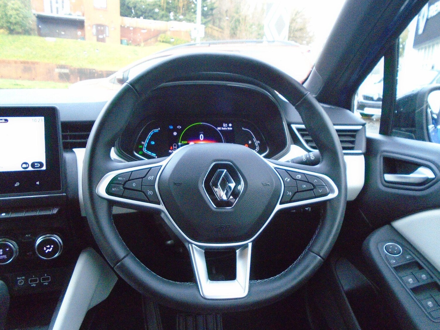 Used Renault Clio 2023 for sale - 77029625: Photo 35