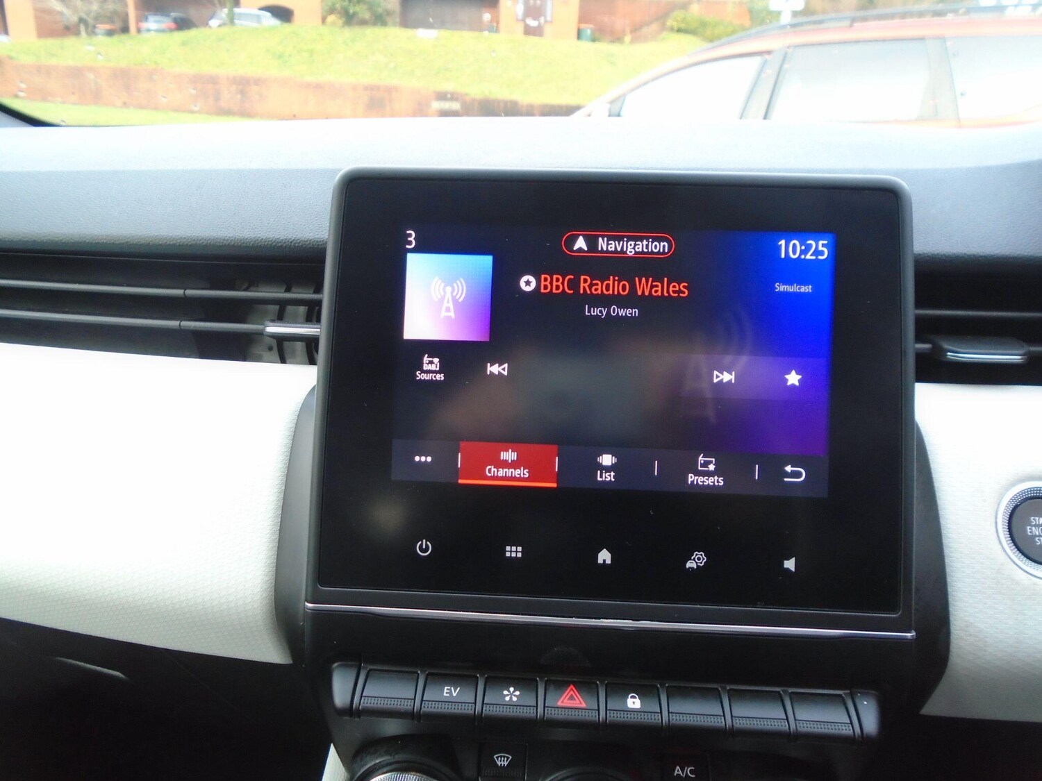 Used Renault Clio 2023 for sale - 77029625: Photo 40