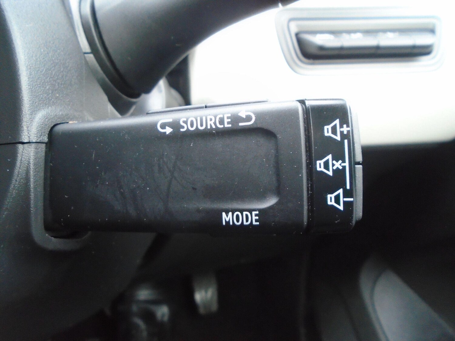 Used Renault Clio 2023 for sale - 77029625: Photo 49