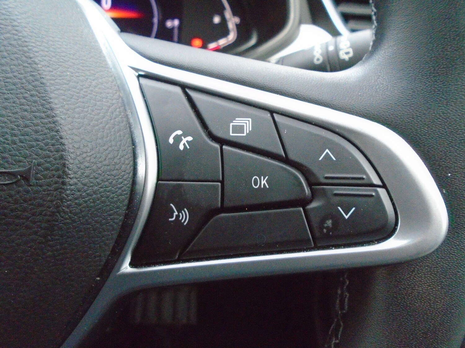 Used Renault Clio 2023 for sale - 77029625: Photo 51