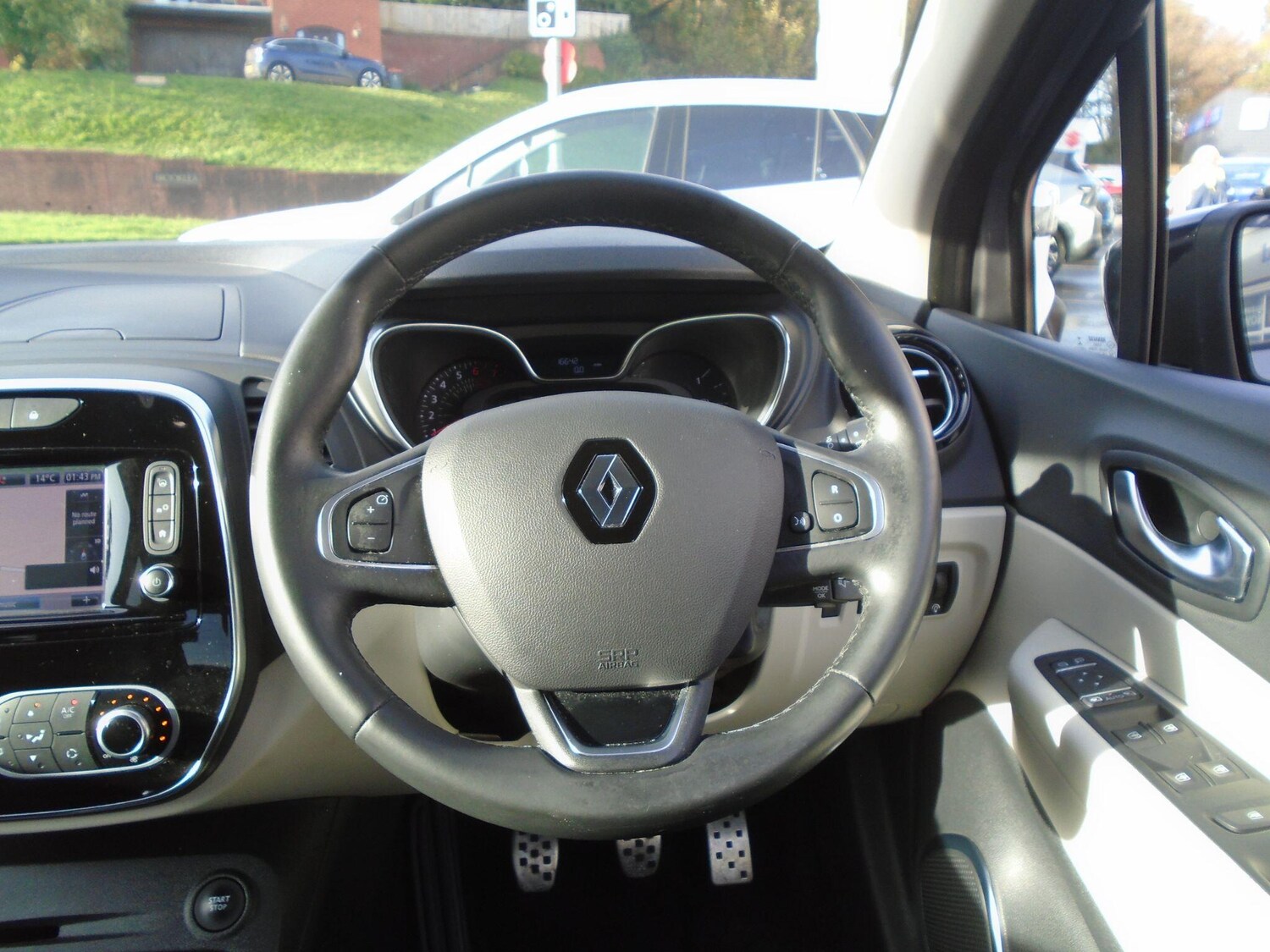 Used Renault Captur 2019 for sale - 76646284: Photo 30