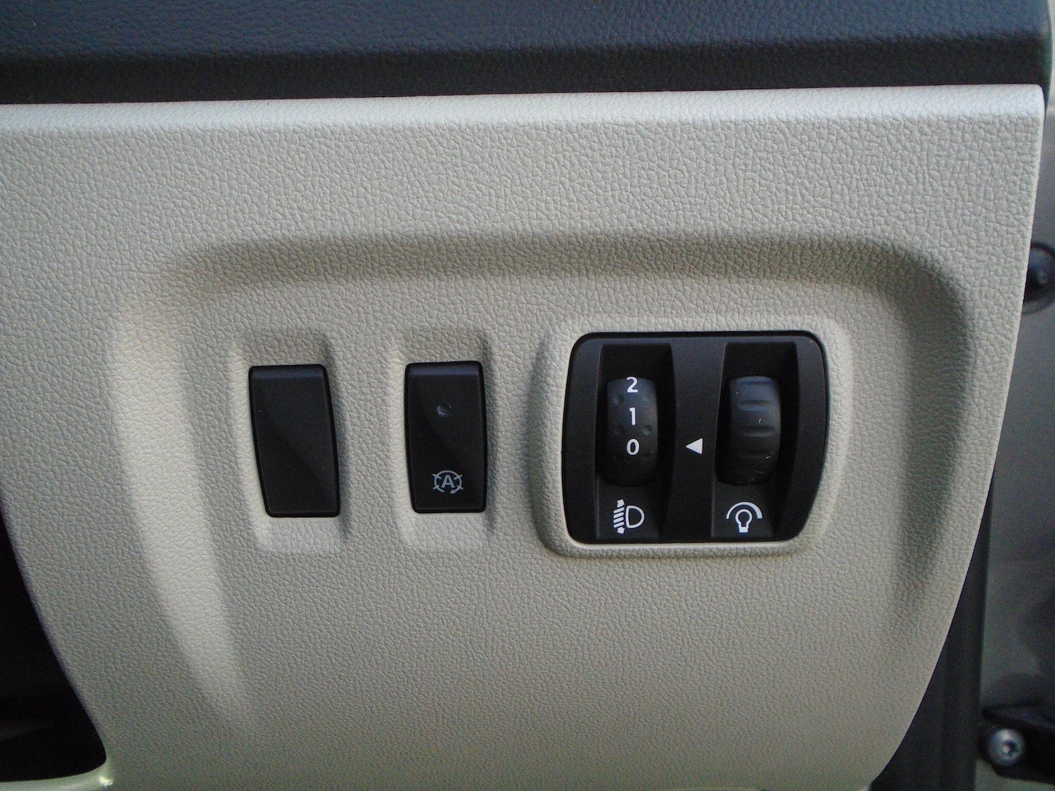 Used Renault Captur 2019 for sale - 76646284: Photo 36