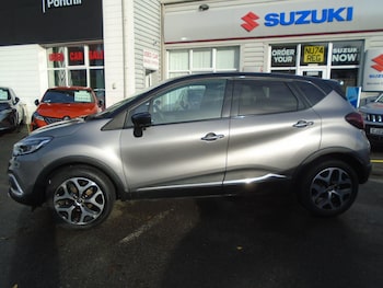 Used Renault Captur 2019 for sale - 76646284: Photo