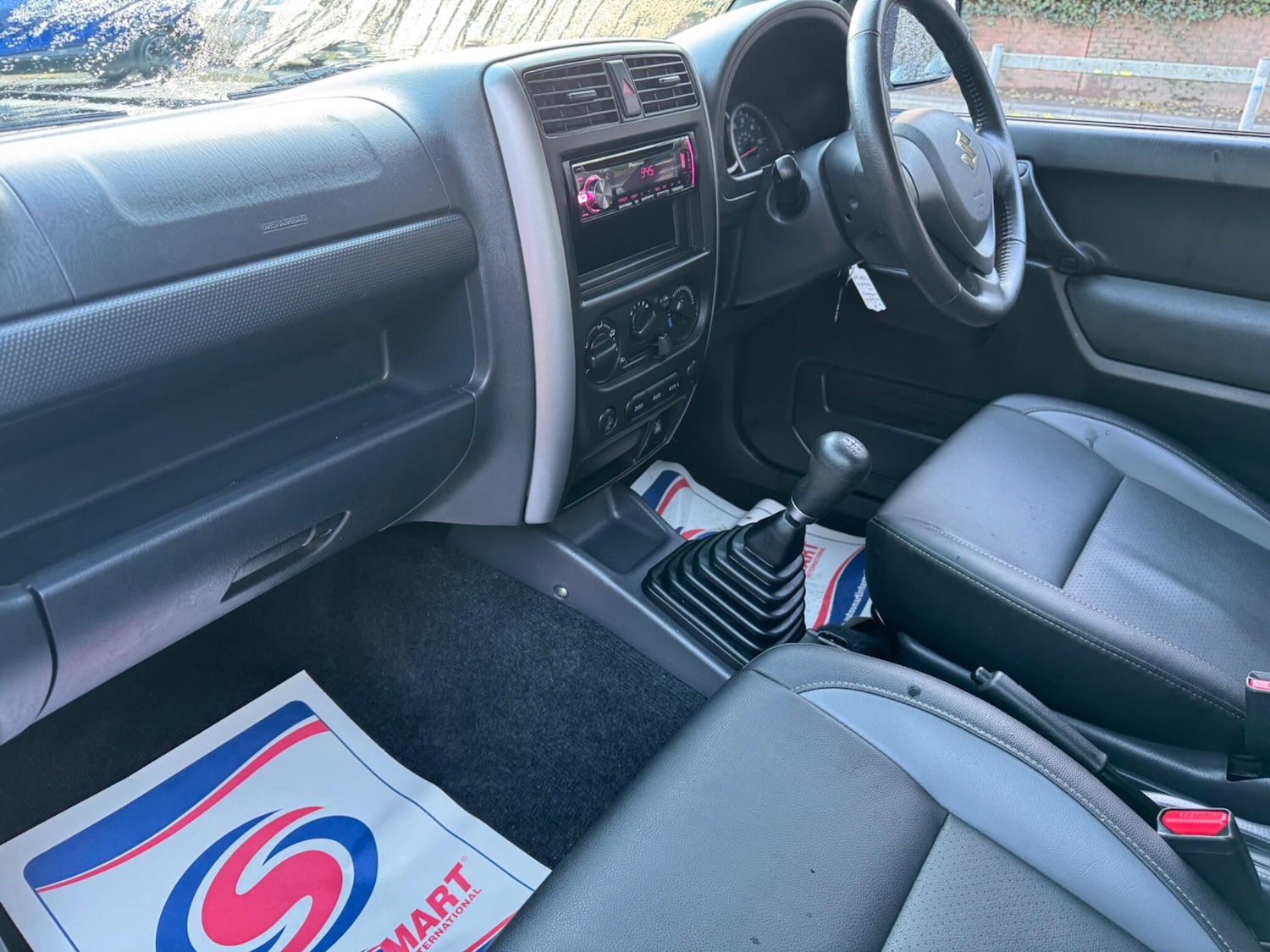 Used Suzuki Jimny 2017 for sale - 76644890: Photo 5