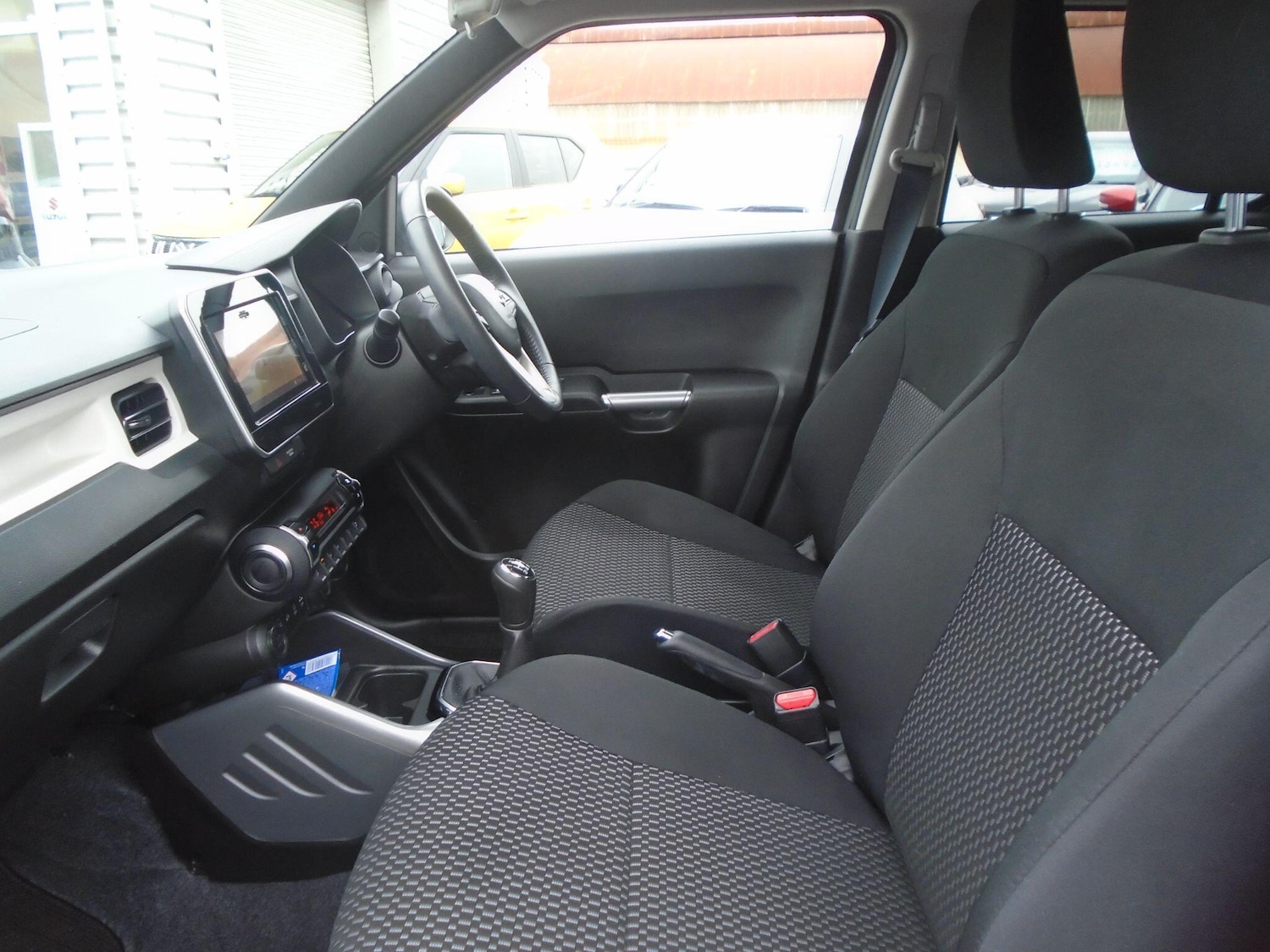 Used Suzuki Ignis 2023 for sale - 76151497: Photo 31