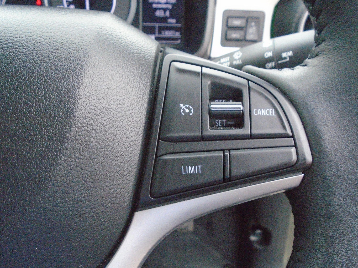 Used Suzuki Ignis 2023 for sale - 76151497: Photo 48