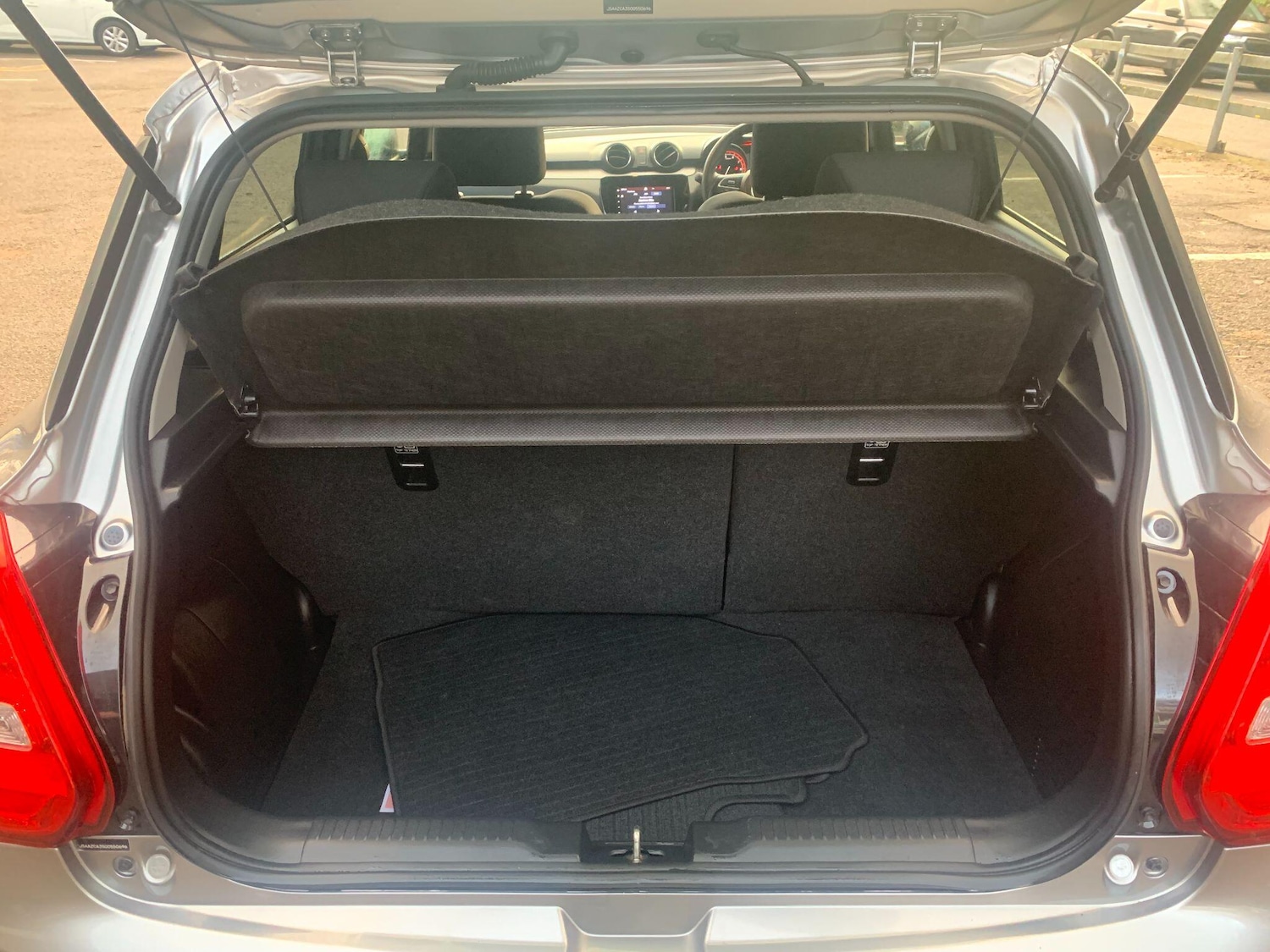 Used Suzuki Swift 2022 for sale - 76925962: Photo 31