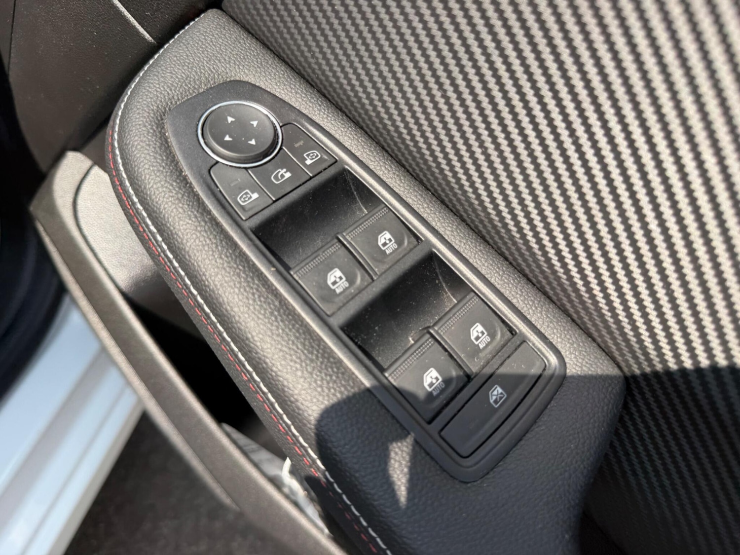 Used Renault Clio 2023 for sale - 76348915: Photo 15