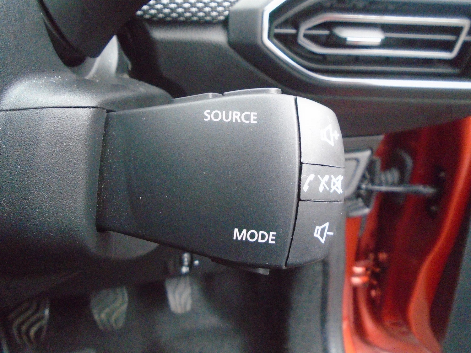 Used Dacia Jogger 2022 for sale - 76645205: Photo 52