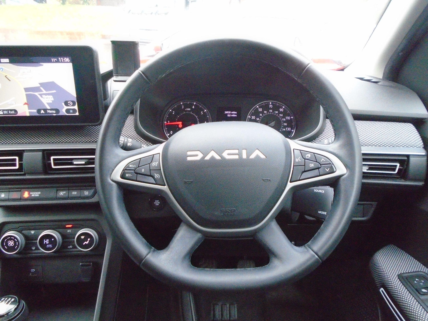 Used Dacia Jogger 2023 for sale - 76913746: Photo 39
