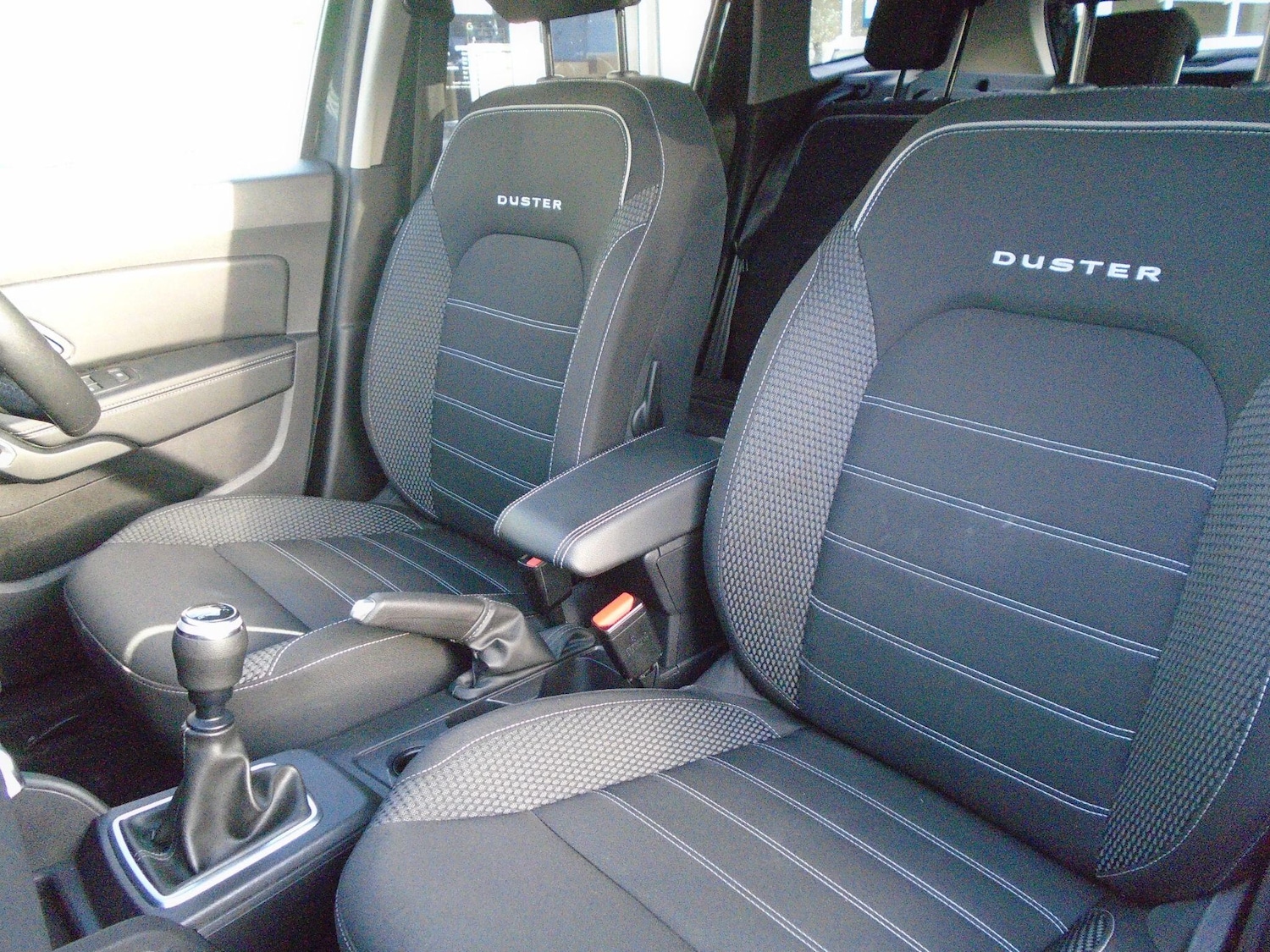 Used Dacia Duster 2022 for sale - 76607380: Photo 30