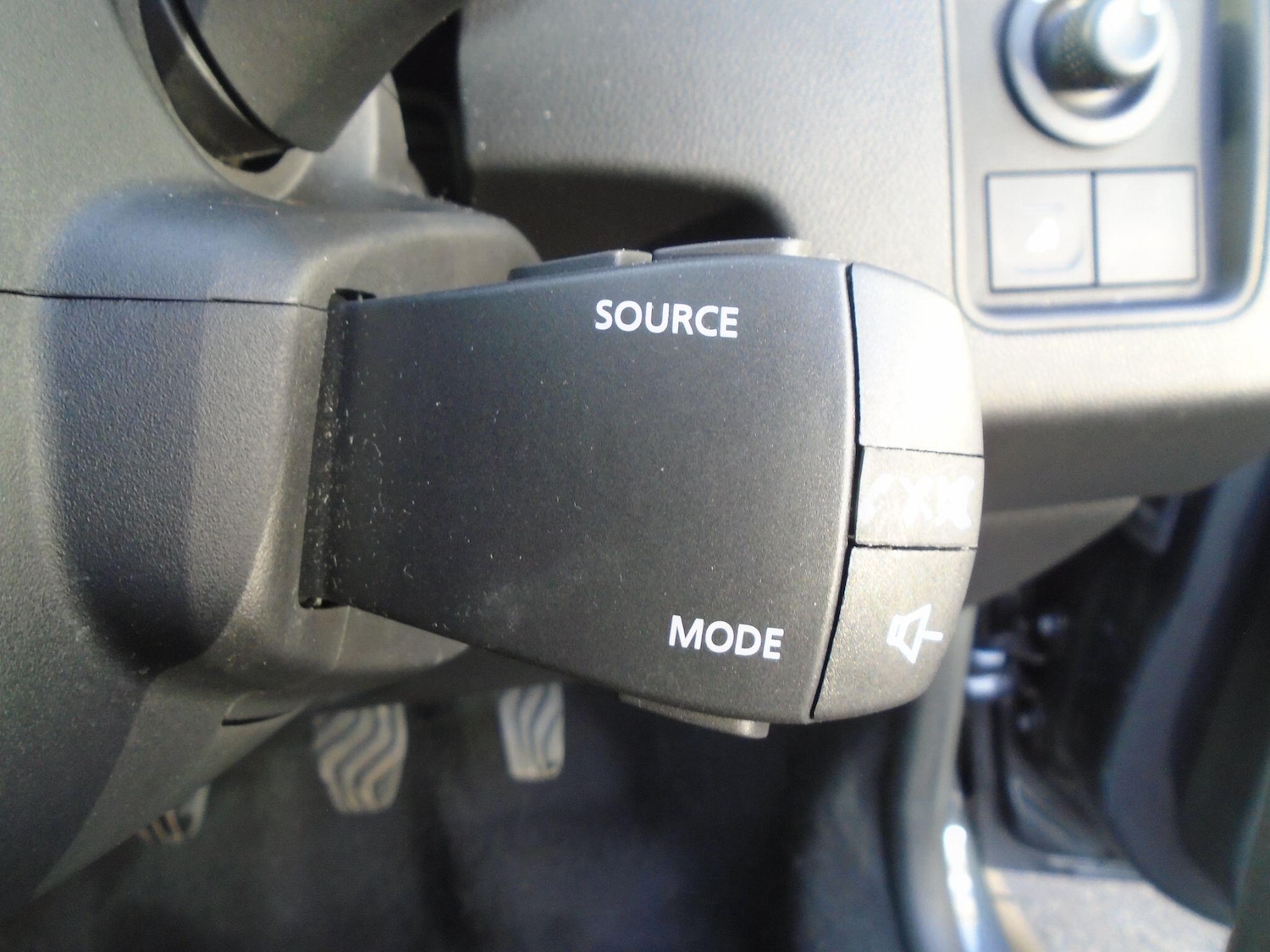 Used Dacia Duster 2022 for sale - 76607380: Photo 51