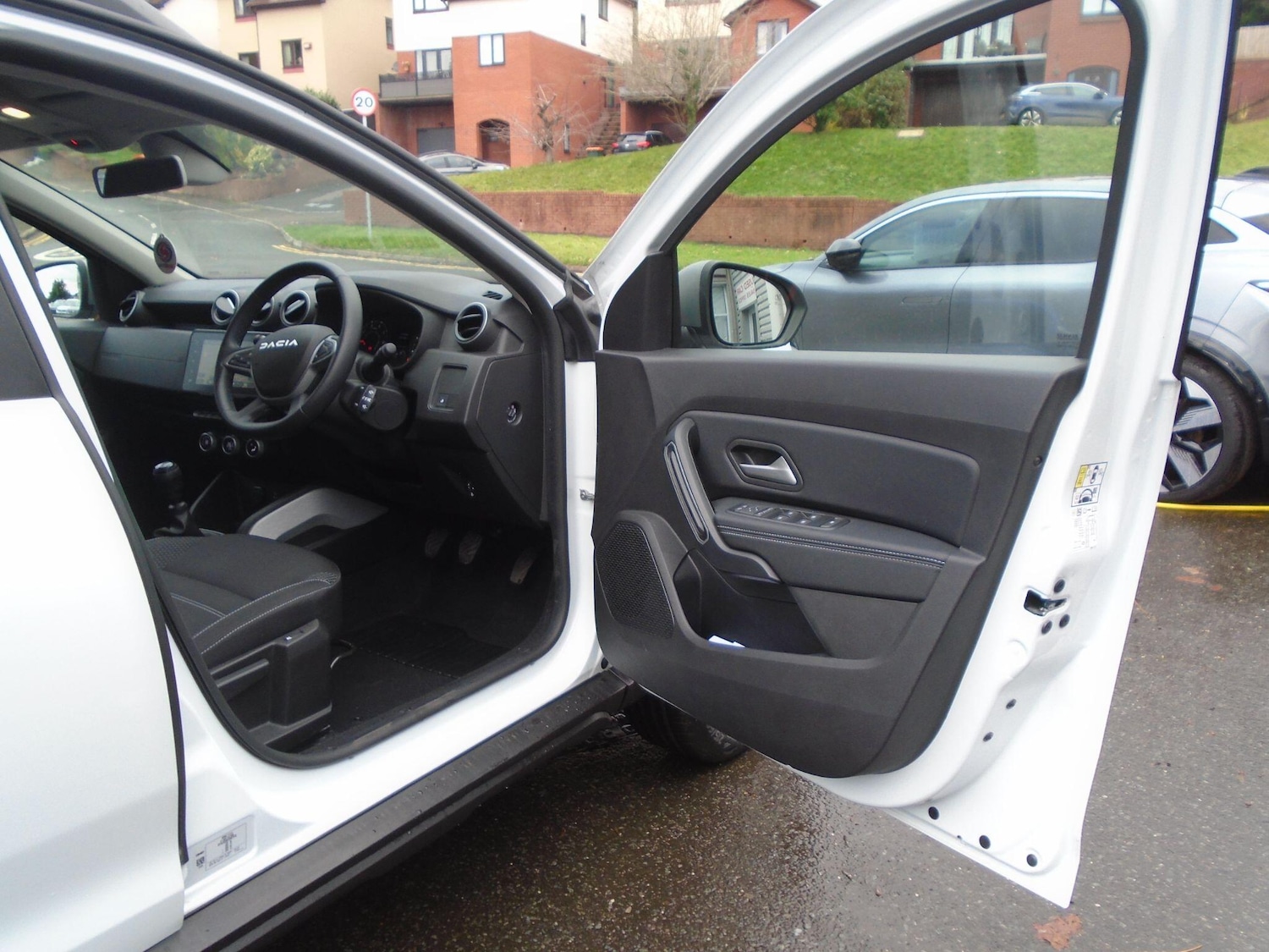 Used Dacia Duster 2024 for sale - 76689514: Photo 20