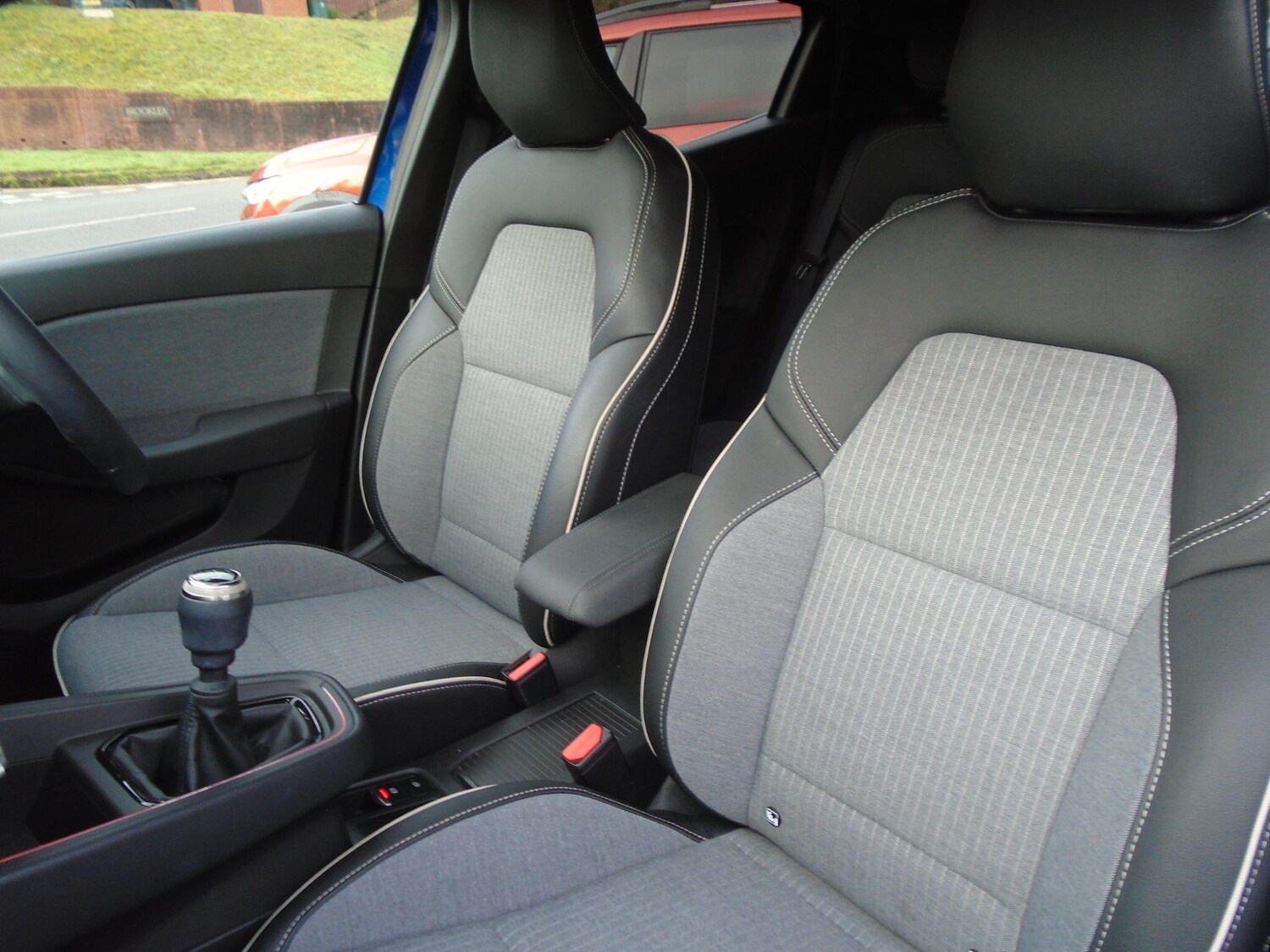 Used Renault Clio 2024 for sale - 77029081: Photo 28