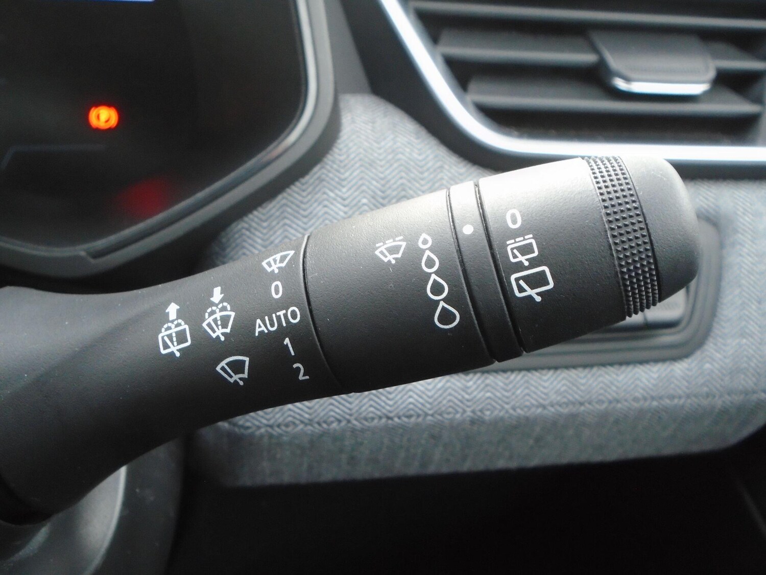 Used Renault Clio 2024 for sale - 77029081: Photo 45